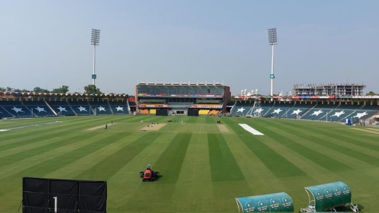 Gaddafi stadium to turn pink for third T20I between Pakistan and ...